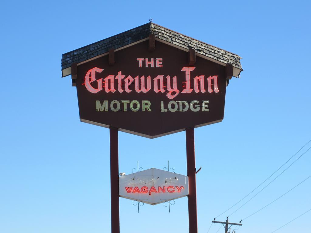 The Gateway Inn 坎莫尔 外观 照片